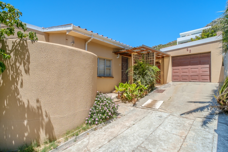 5 Bedroom Property for Sale in Kommetjie Western Cape